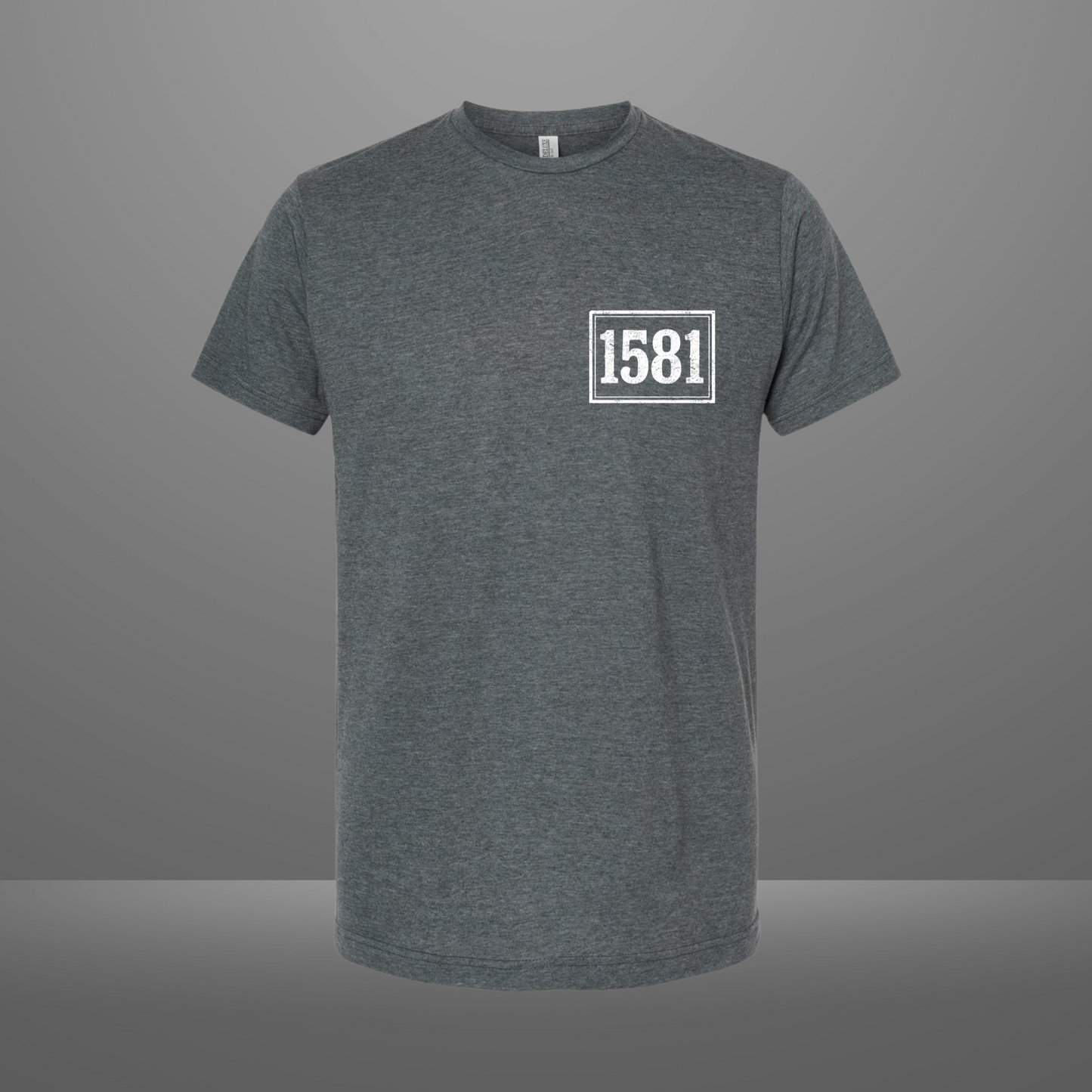 1581 Tee: Small Chest Box