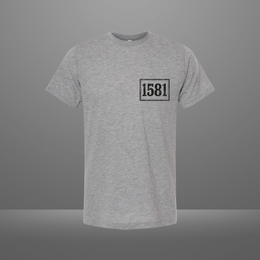 1581 Tee: Small Chest Box